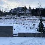 Lägenhet Hus I Sentrum, Naer Skianlegget - 3 Sov Og 7 Sengeplasser Hemsedal