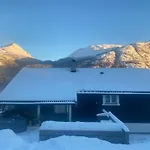 Lägenhet Hus I Sentrum, Naer Skianlegget - 3 Sov Og 7 Sengeplasser Hemsedal