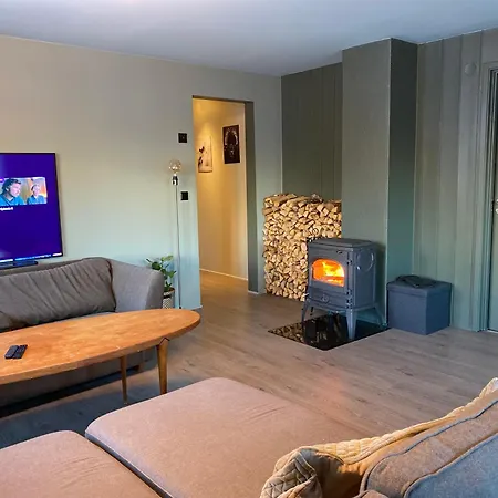 Apartamento Hus I Sentrum, Naer Skianlegget - 3 Sov Og 7 Sengeplasser