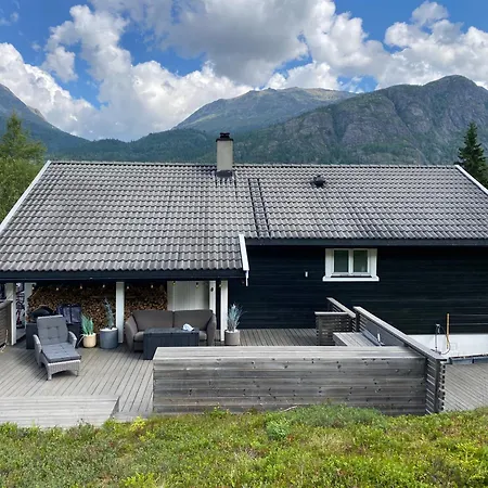 Hus I Sentrum, Naer Skianlegget - 3 Sov Og 7 Sengeplasser
