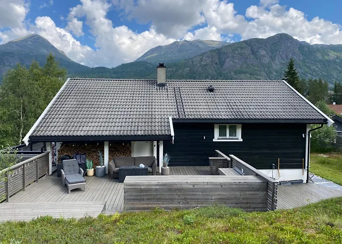 Hus I Sentrum, Naer Skianlegget - 3 Sov Og 7 Sengeplasser
