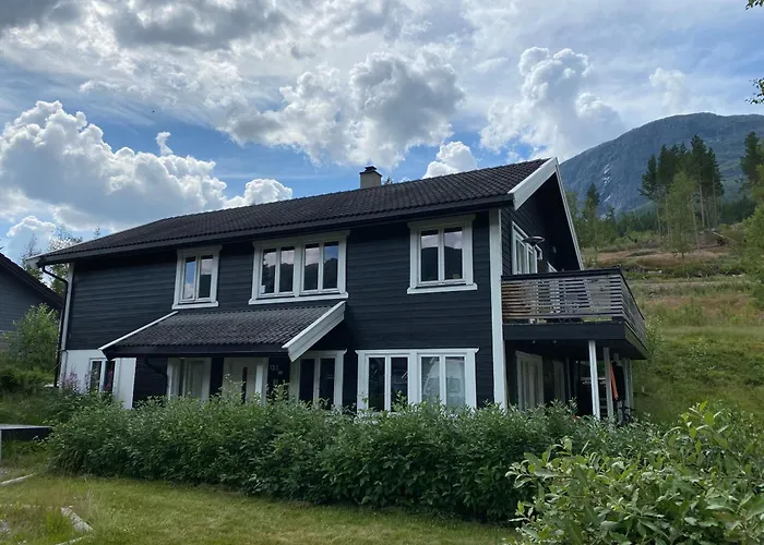 Apartmán 2 Mannsbolig I Sentrum, Naer Skianlegget - 3 Sov Og 7 Sengeplasser